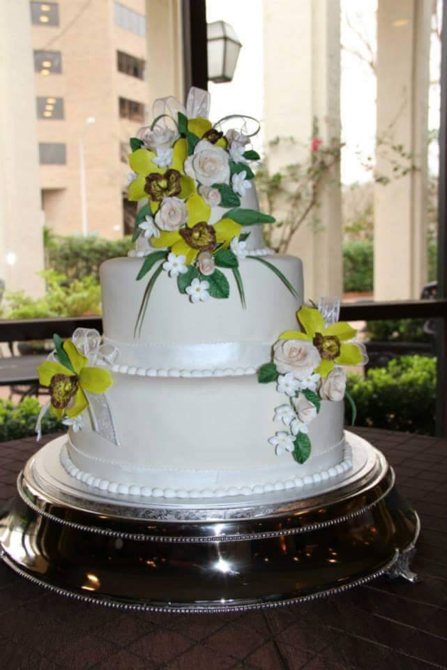 Tiered Wedding Cake Stands by Cake Stackers™